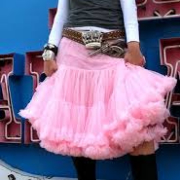 Junk Gypsy Pink Nylon Crinoline Petticoat - Picture 2 of 5